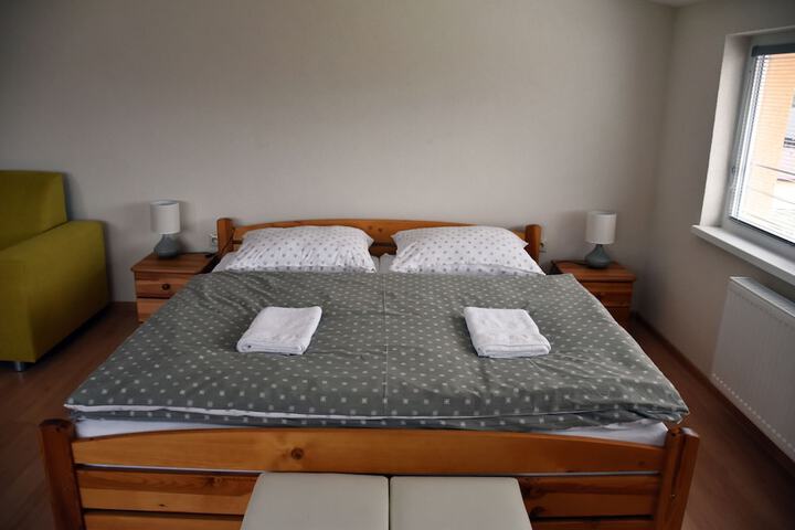 Room 9 of 41