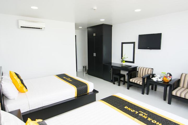 Room 15 of 113