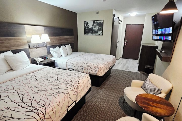 Room 41 of 79