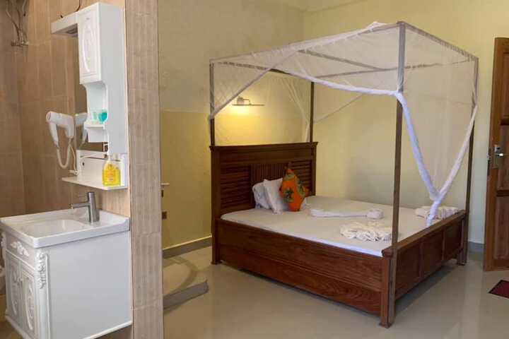 Room 43 of 135