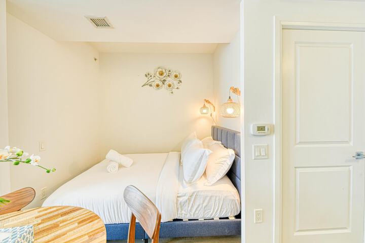 Room 124 of 201