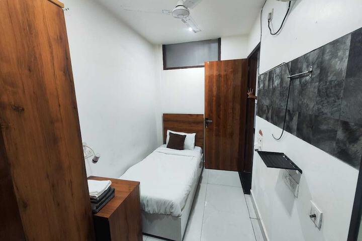 Room 39 of 75