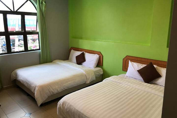 Room 29 of 47