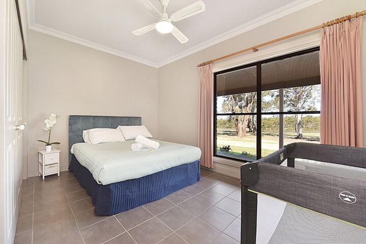 Room 5 of 26