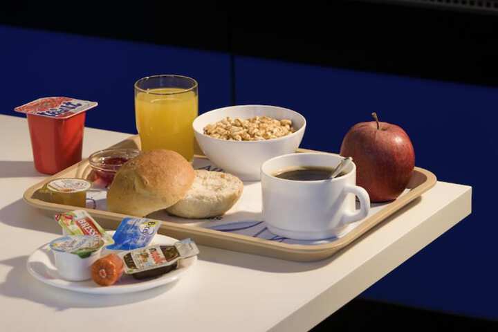 Breakfast/Coffee Service 14 of 21