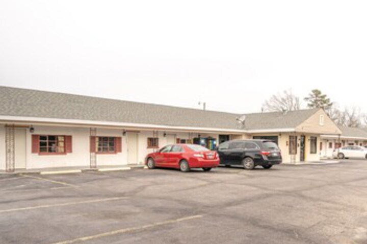 Property Grounds 22 of 51