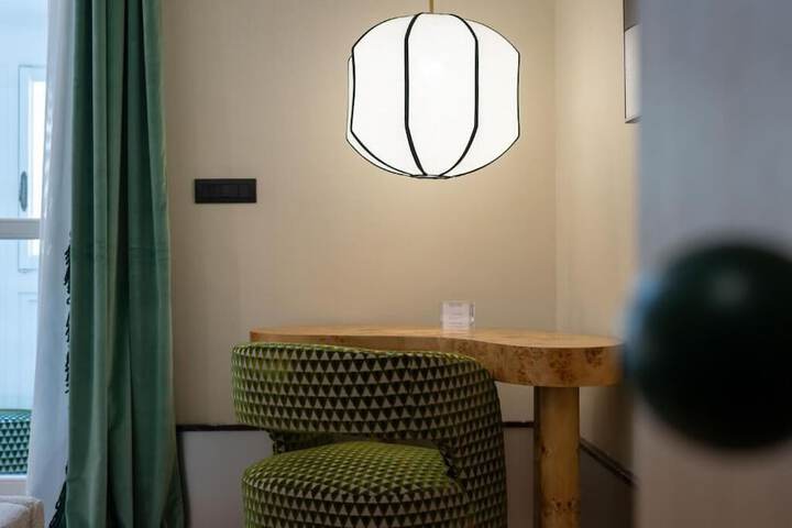 Room 22 of 61