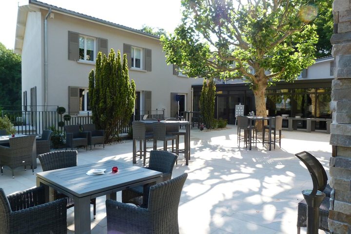 Terrace/Patio 14 of 41