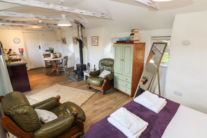 Room 16 of 20