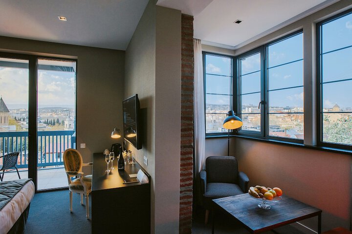 Room 51 of 127