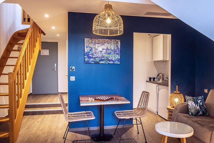 Room 48 of 89