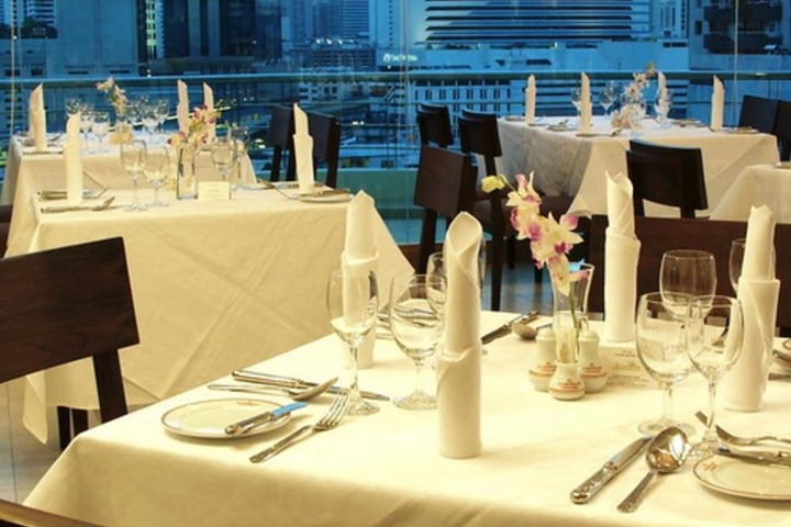 Dining 78 of 128
