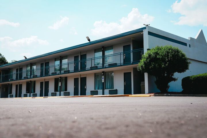 Hotel 69 of 85