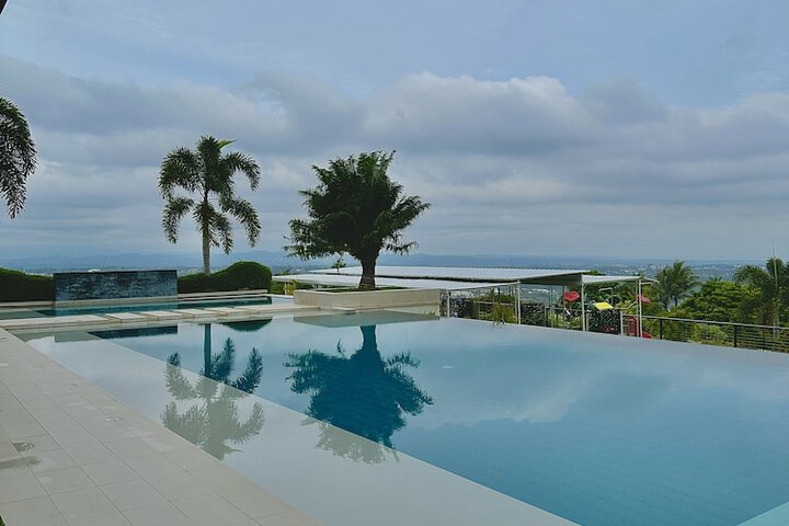 Pool 12 of 44