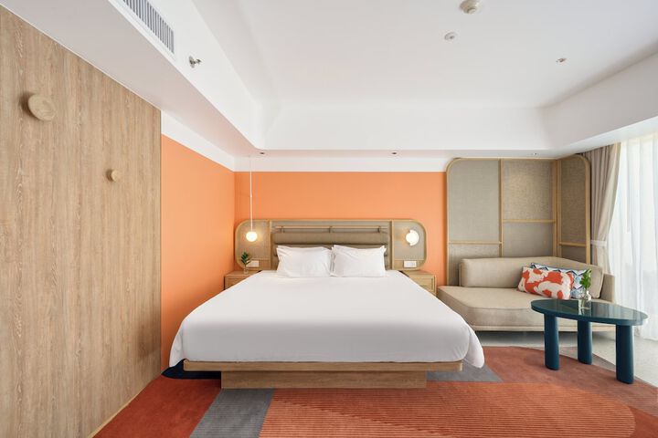 Room 42 of 226
