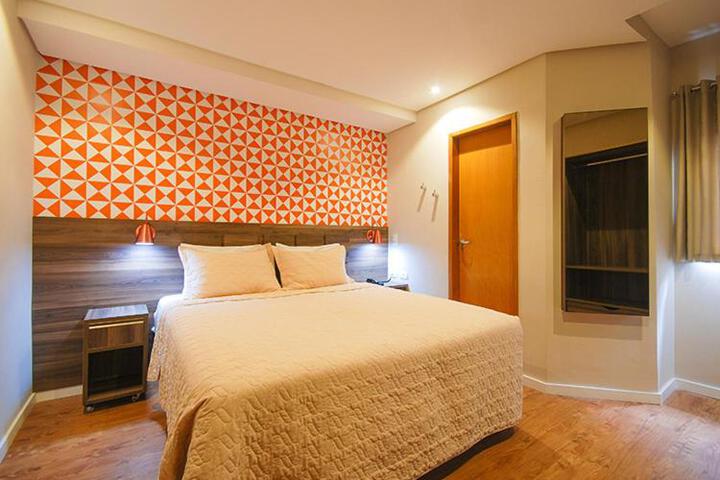 Hotel Biz Urban- EXPO CENTER NORTE