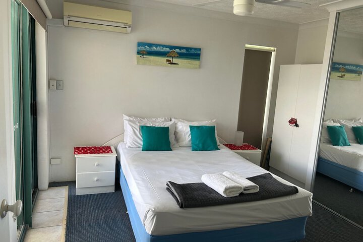 Room 11 of 66