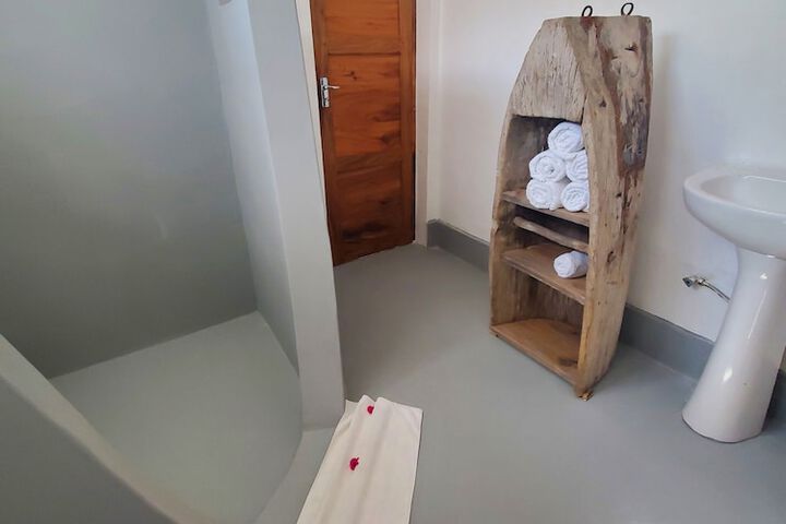 Room 54 of 85