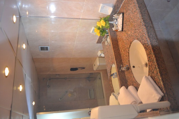 Clean Restrooms