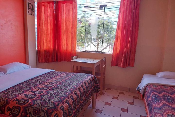 Room 8 of 14