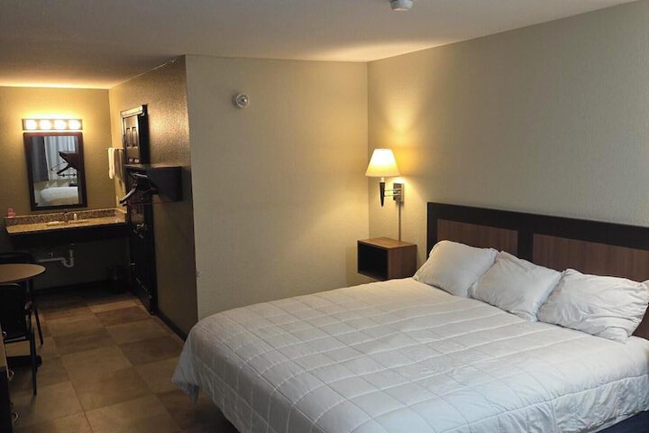 Room 15 of 45