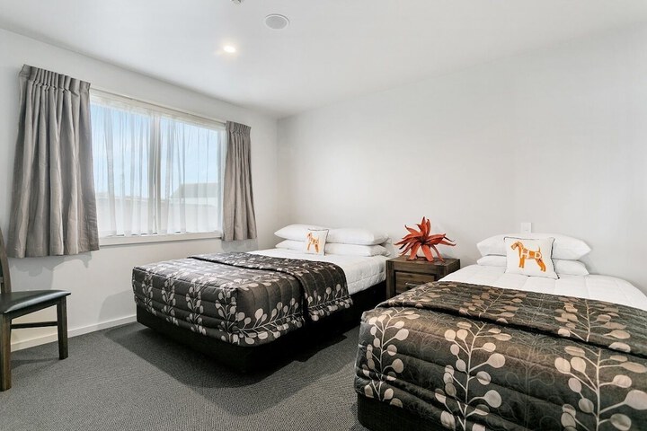 Room 19 of 65