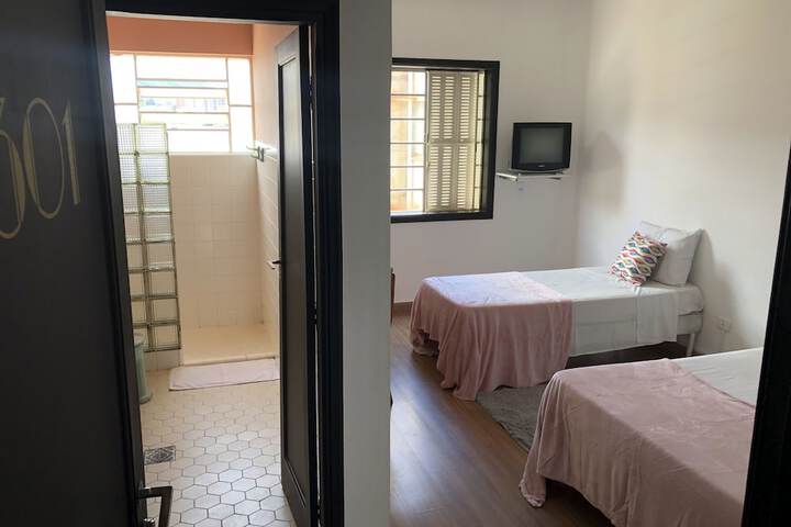 Room 6 of 36