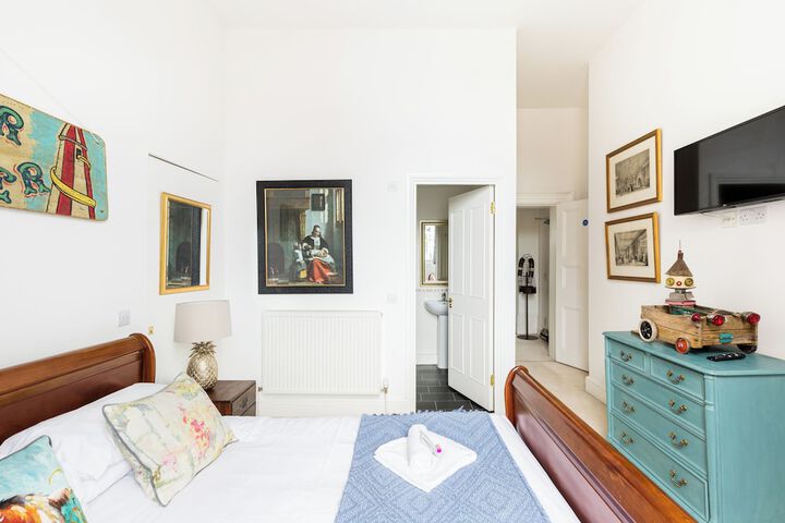 Room 55 of 261
