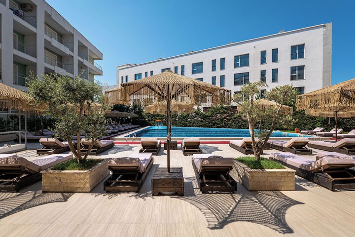 Hotel 118 of 147