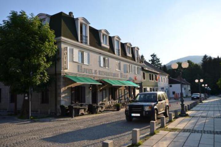 HOTEL BRILE