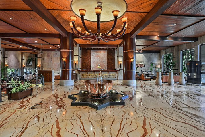 Hotel Interior 4 of 194