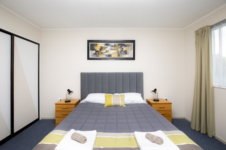 Room 2 of 24