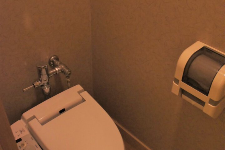 Room 25 of 75