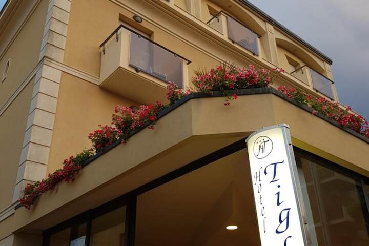 Hotel 46 of 47