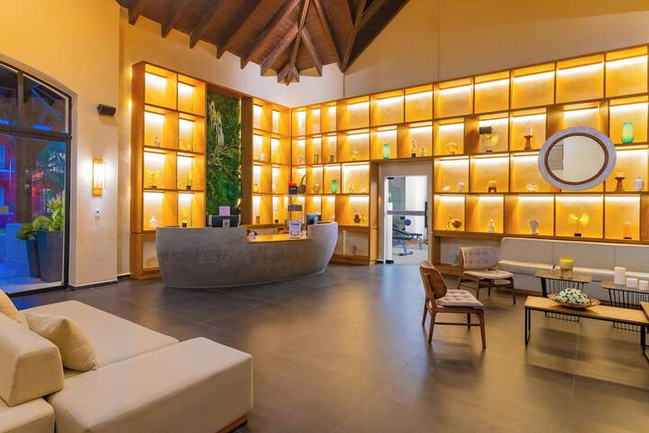 Hotel Interior 63 of 211