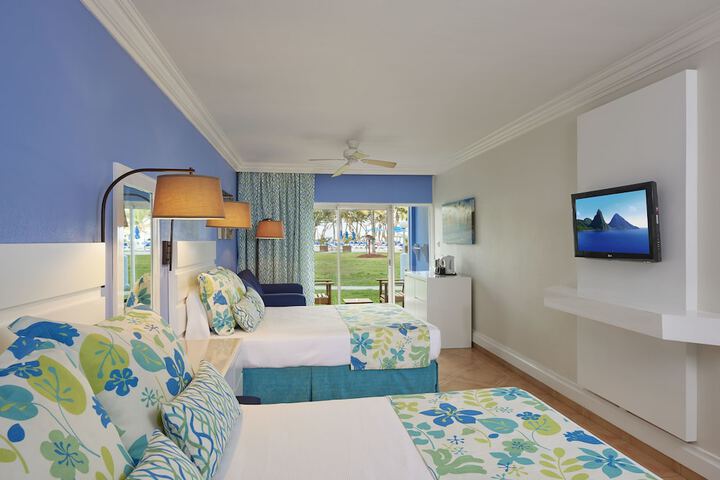 Room 4 of 96