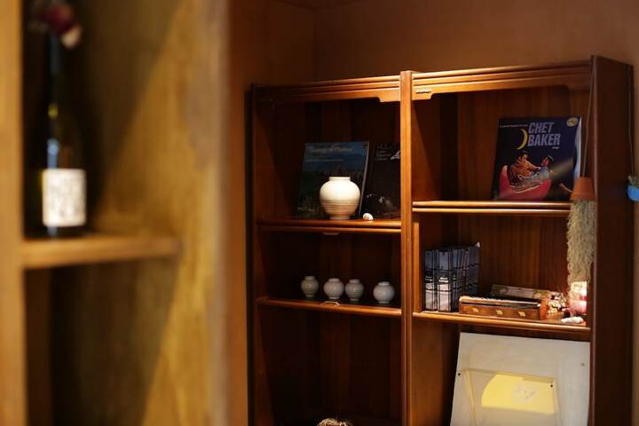 Hotel Interior 8 of 24