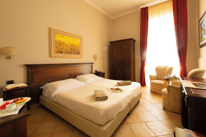 Room 20 of 55