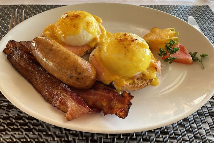 Breakfast/Coffee Service 22 of 33