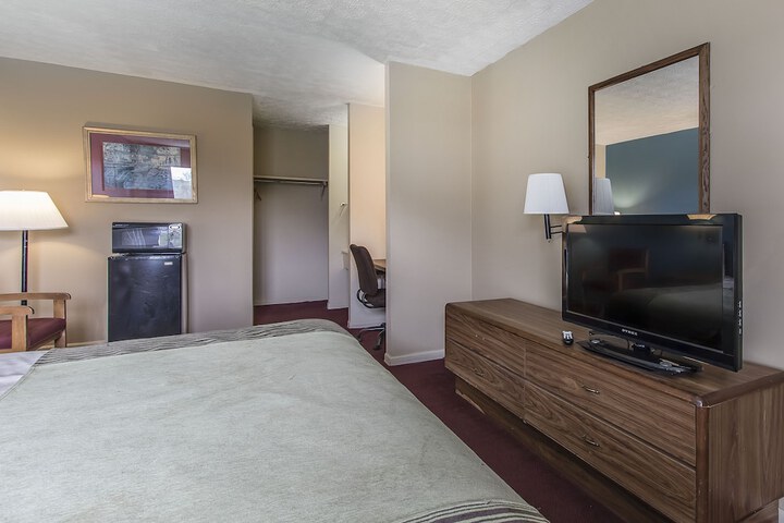 1 Double Bed (22 of 23)