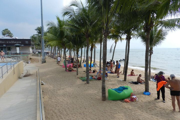 Beach 233 of 259