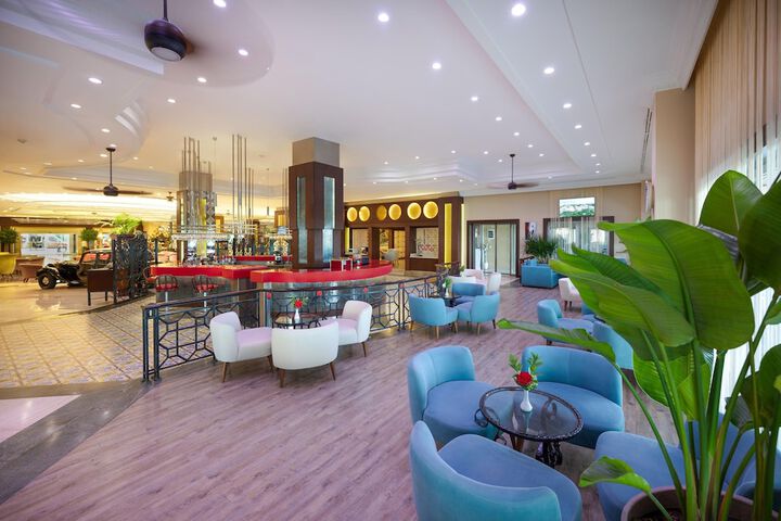 Hotel Interior 7 of 321