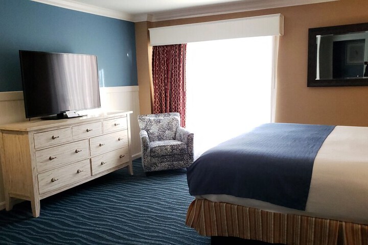Room 48 of 169