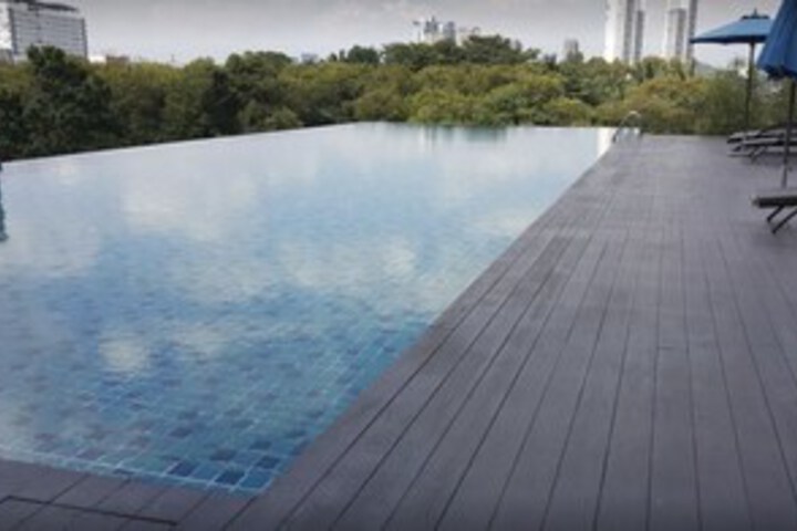 Pool 9 of 18