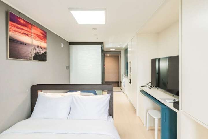 Room 41 of 78