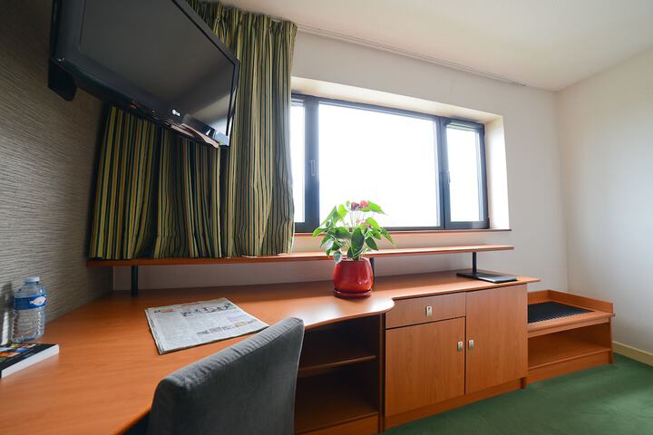 Room 68 of 113