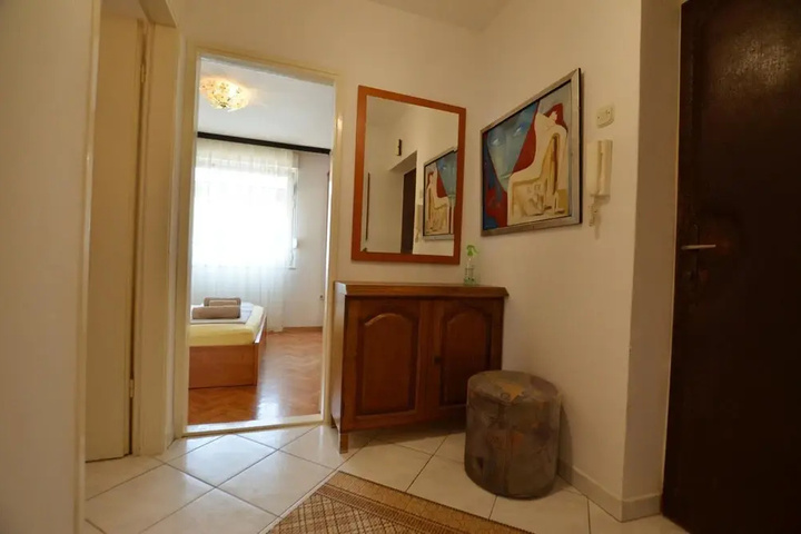 Room 2 of 15