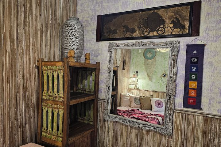Room 19 of 71