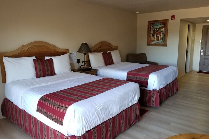 Room 18 of 74