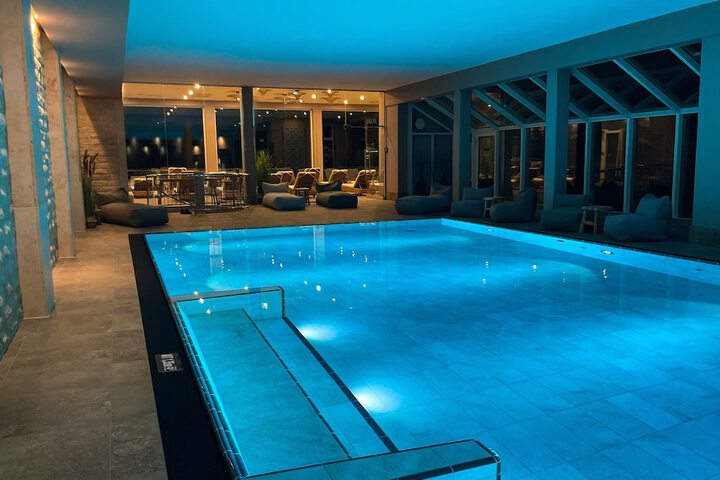 Pool 139 of 187